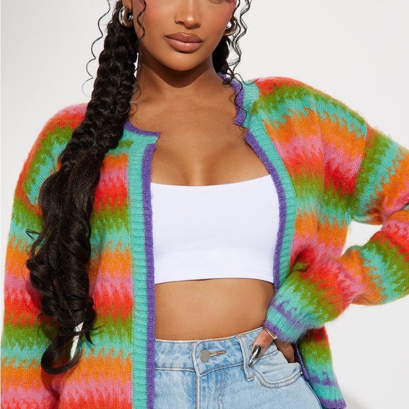 Fashion Nova Sweaters - Colorful Zigzag Patterned Sweater